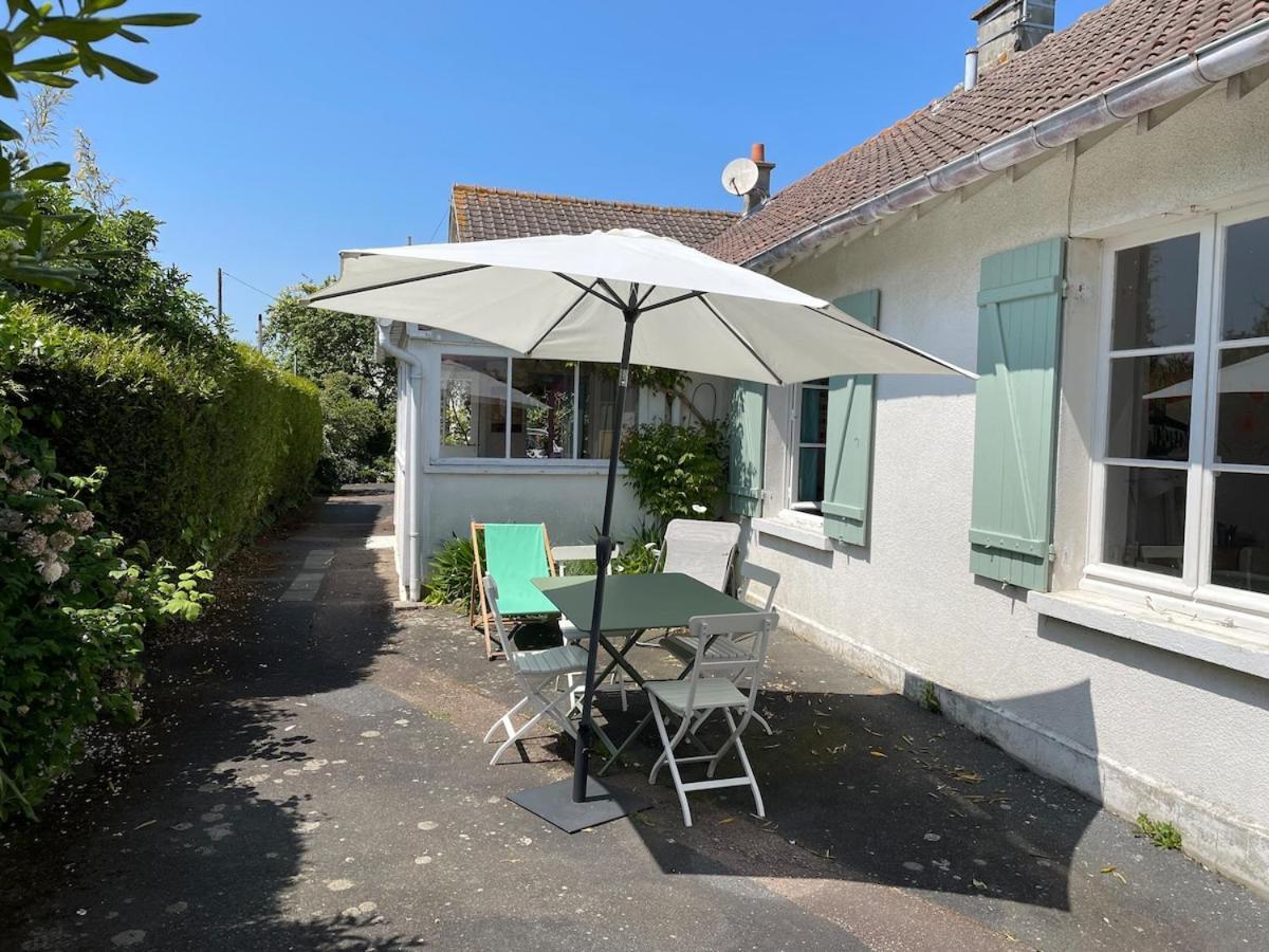 La Maison De Marie A 5 Minutes A Pied De La Plage Avec Parking Privee Et Gratuit Lion-sur-Mer Extérieur photo